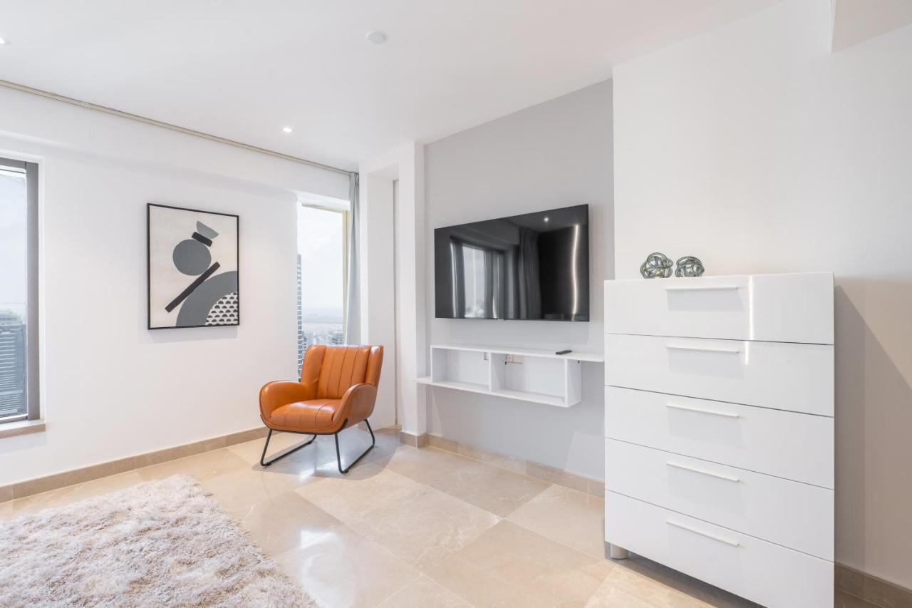 דובאי Ultra Luxury Jbr Duplex Penthouse - Free 5 Star Beach Access מראה חיצוני תמונה